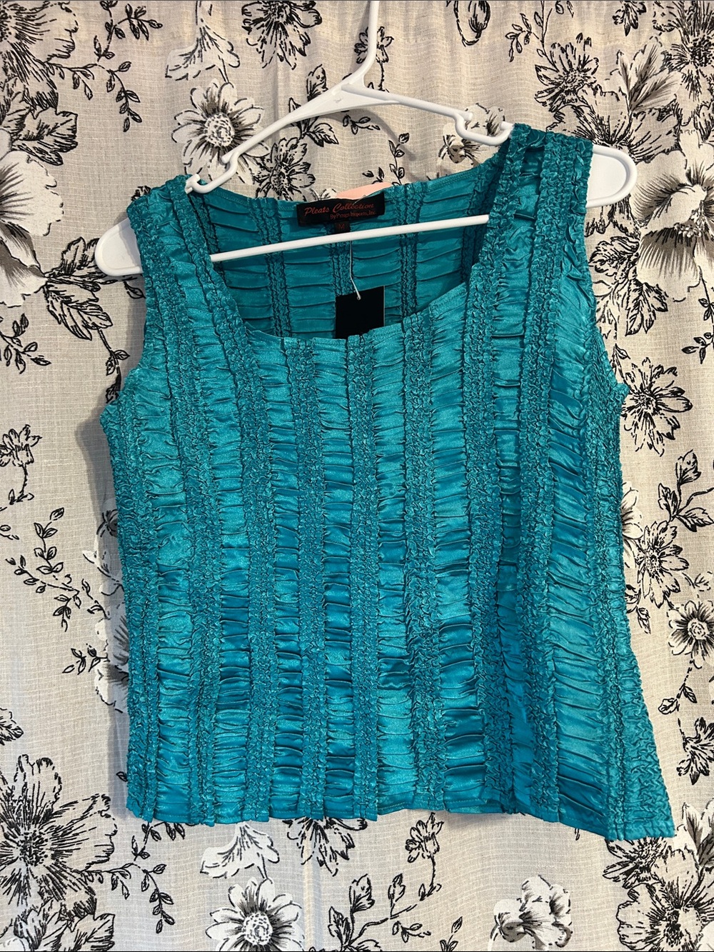 Pleated Textured Sleeveless Top - Teal